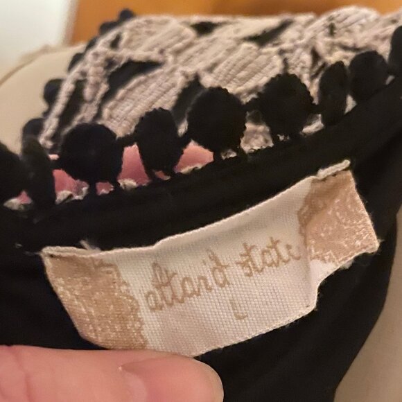 🌸Lace black and cream beige tan cream dress Altar’d State altered Large Medium - Picture 6 of 6